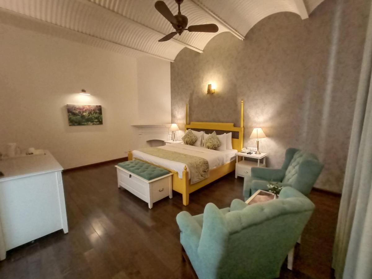 Hotel Pine Retreat Mallroad Mussoorie Dış mekan fotoğraf