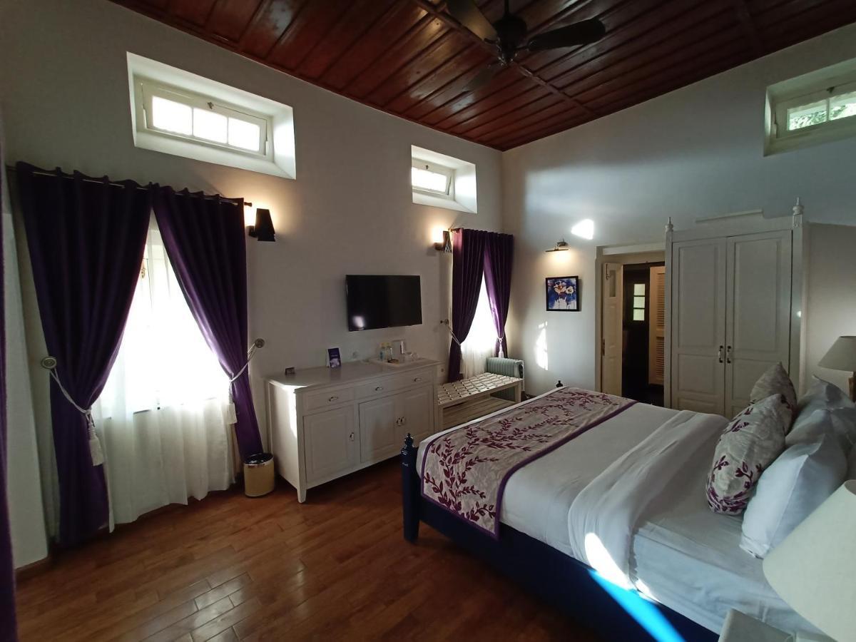 Hotel Pine Retreat Mallroad Mussoorie Dış mekan fotoğraf